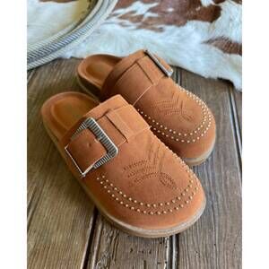 NEW MIIM women's buckskin buckle mules in brown
